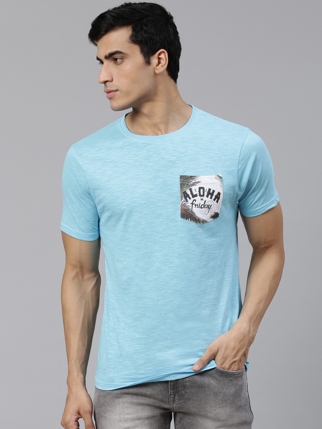 

BEAT LONDON by PEPE JEANS Men Blue Pocket Detail Slim Fit Round Neck T-shirt