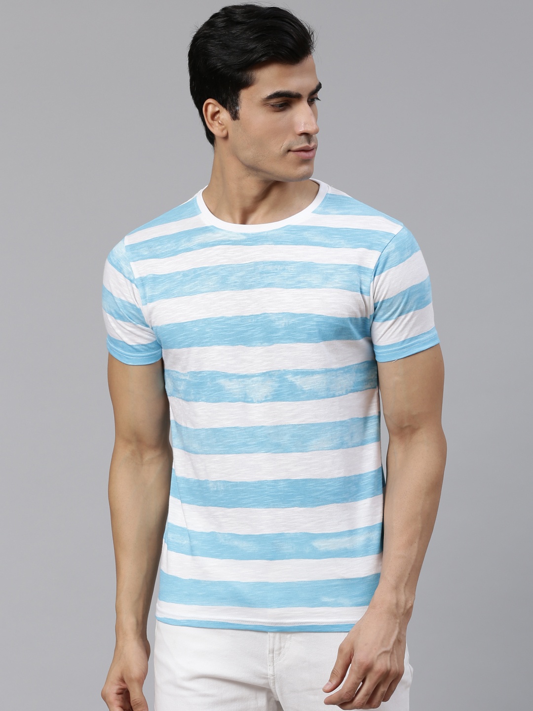 

BEAT LONDON by PEPE JEANS Men Blue & White Slim Fit Striped Round Neck T-shirt