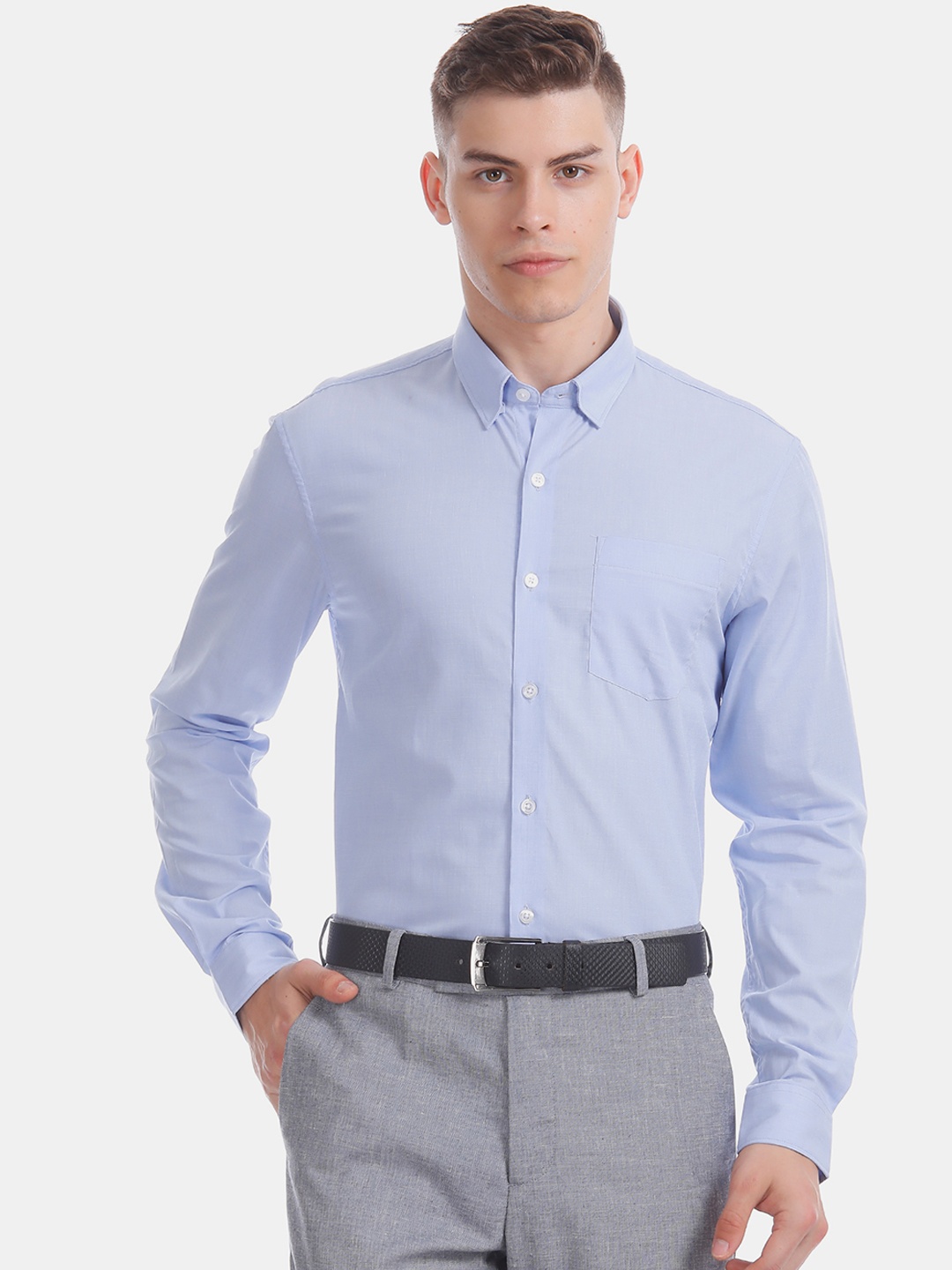 

Excalibur Men Blue Slim Fit Solid Formal Shirt