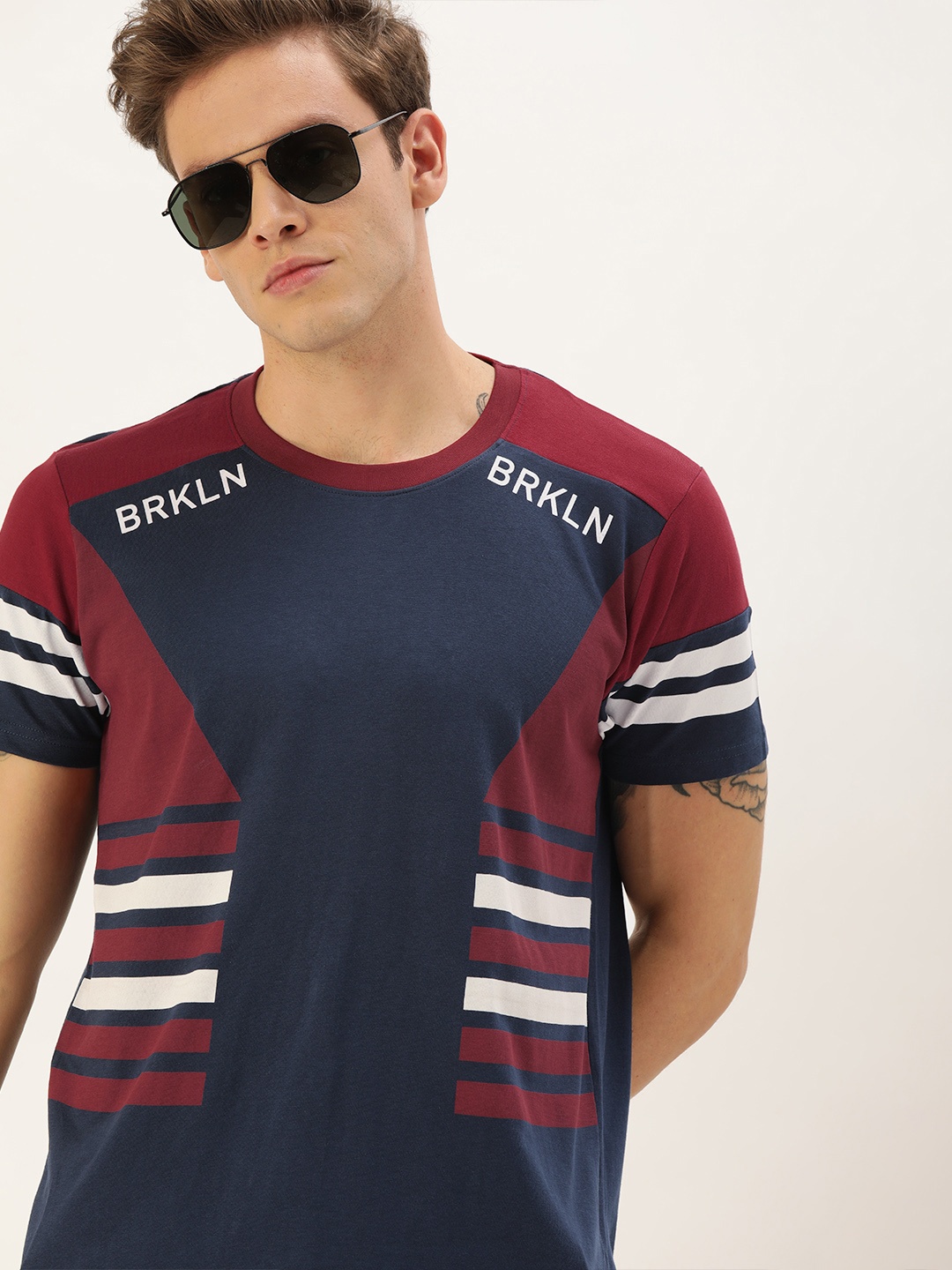 

Moda Rapido Men Navy Blue Red Colourblocked Round Neck Pure Cotton T-shirt
