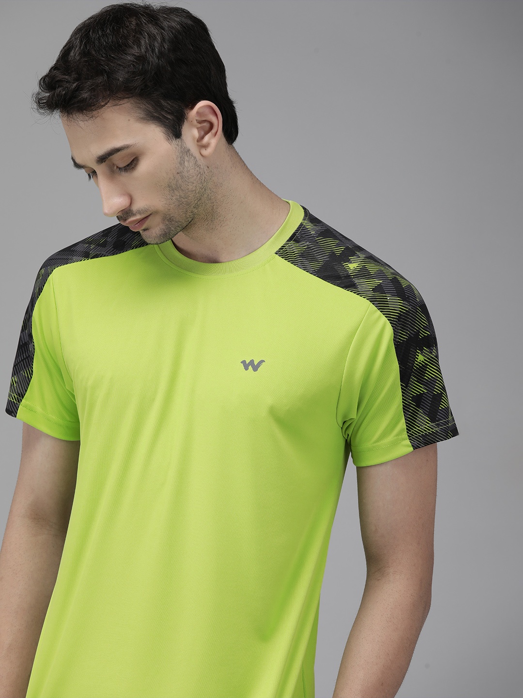 

Wildcraft Men Lime Green Abstract Print Brand Logo Slim Fit T-shirt