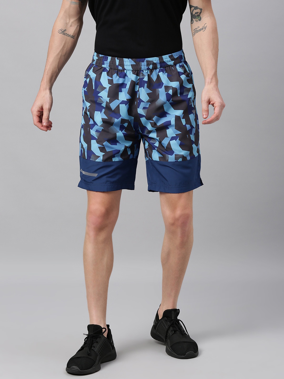 

Wildcraft Men Blue & Black Printed Regular Fit Sports Active 13 Shorts