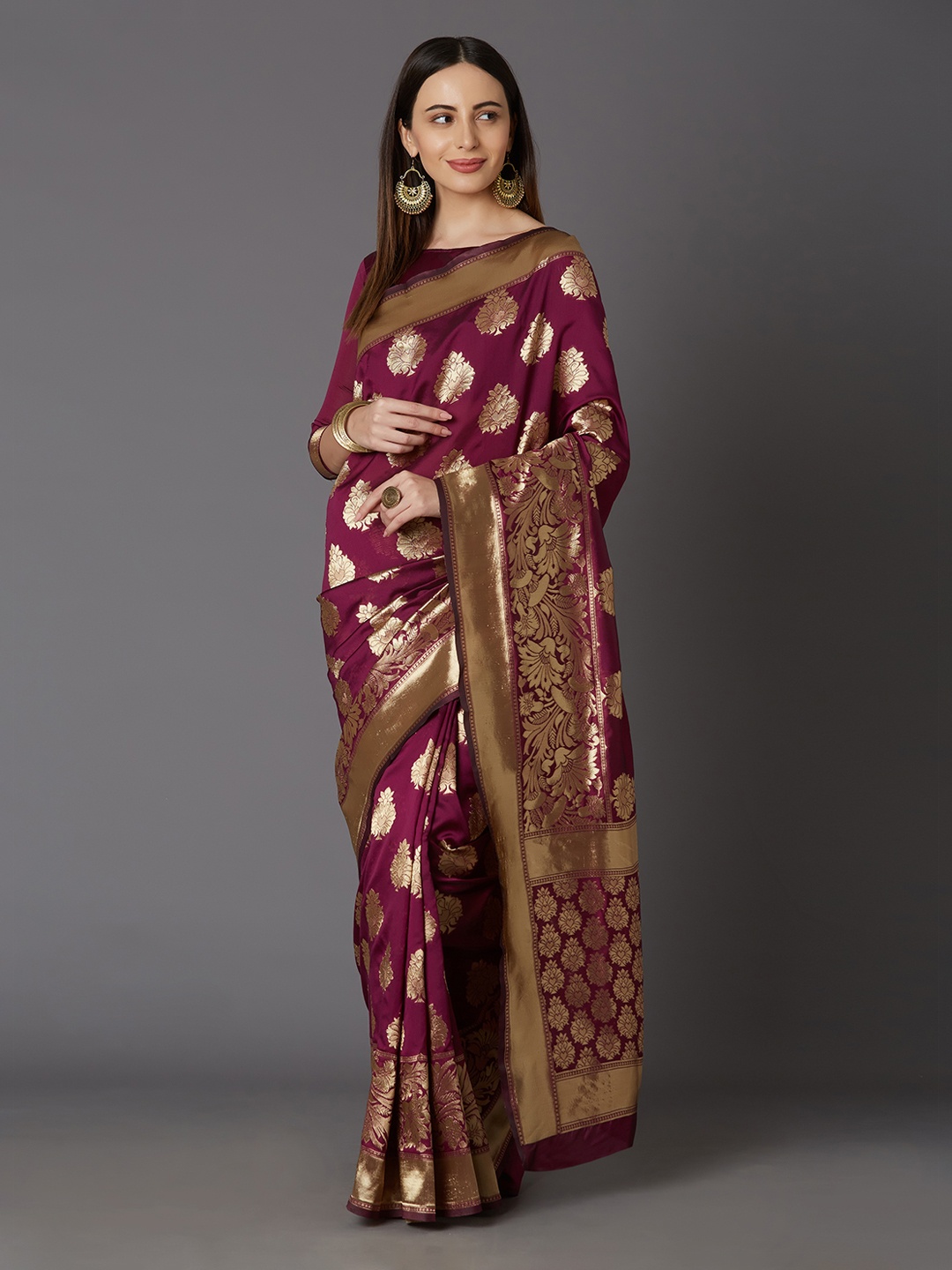 

Mitera Magenta & Golden Silk Blend Woven Design Kanjeevaram Saree