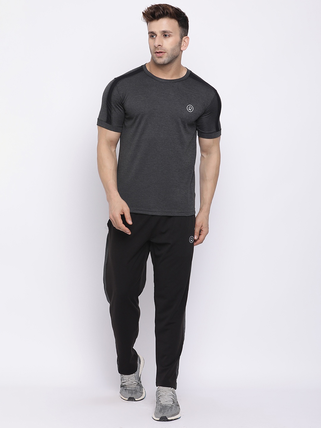 

CHKOKKO Men Grey & Black Solid Summer Tracksuit