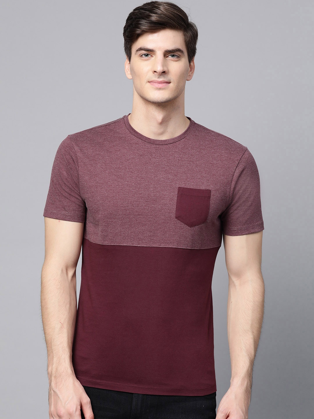 

ManQ CASUAL Men Burgundy Colourblocked Round Neck T-shirt