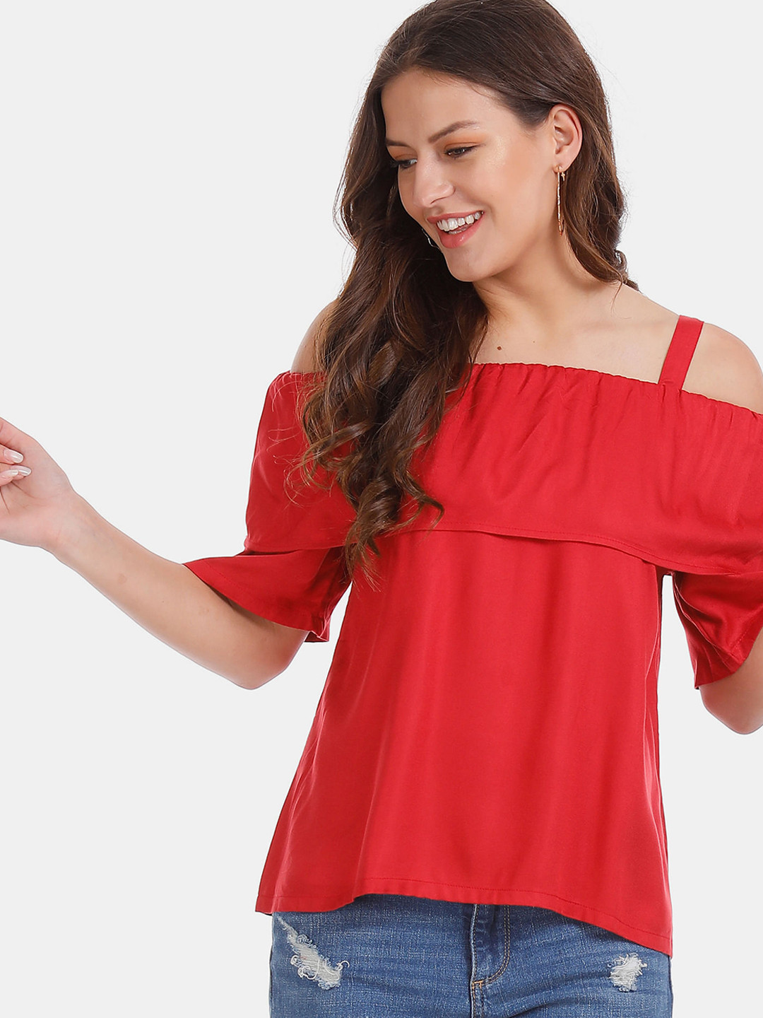 

Sugr Women Red Solid Top