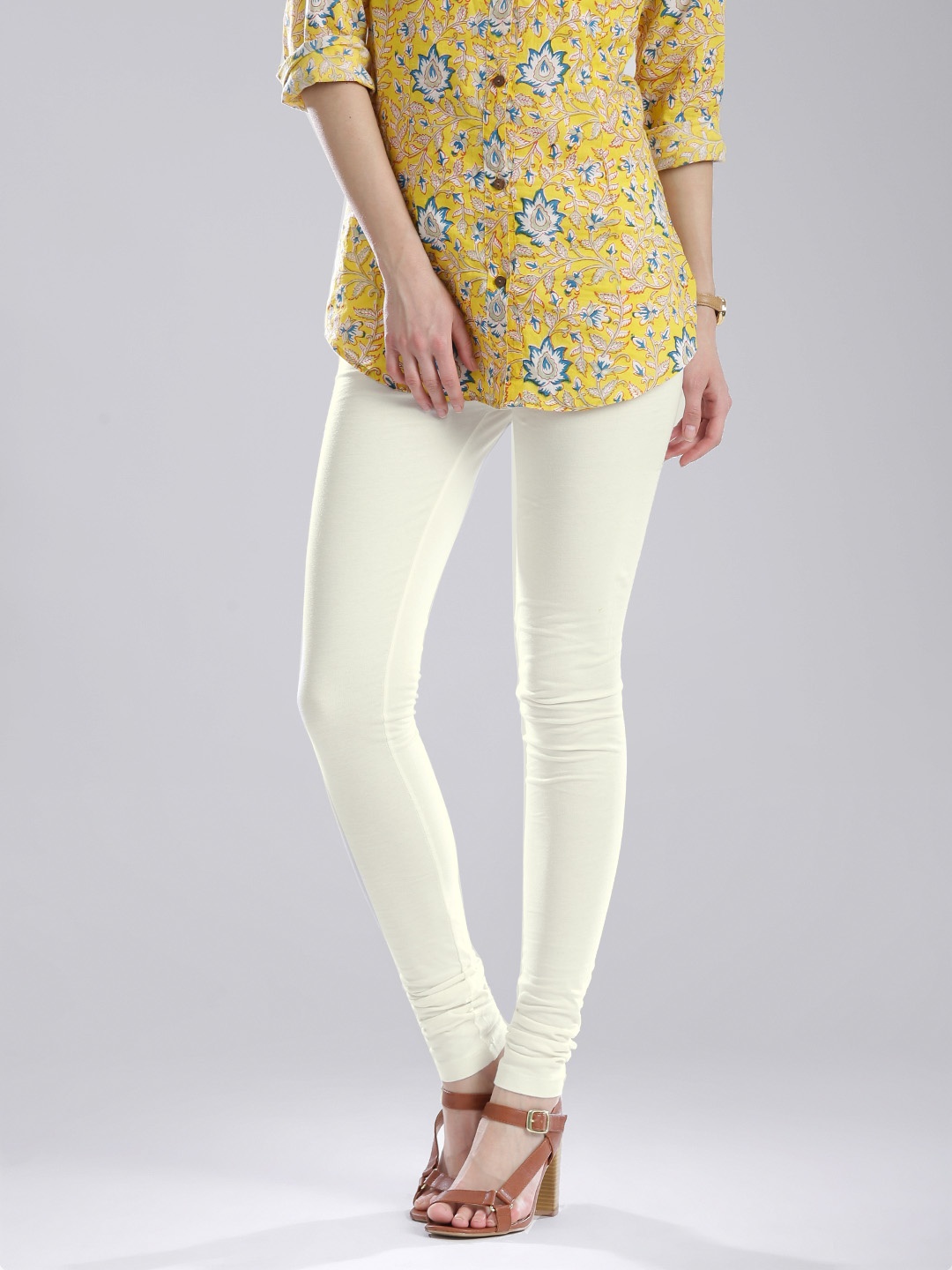 

W White Churidar Leggings