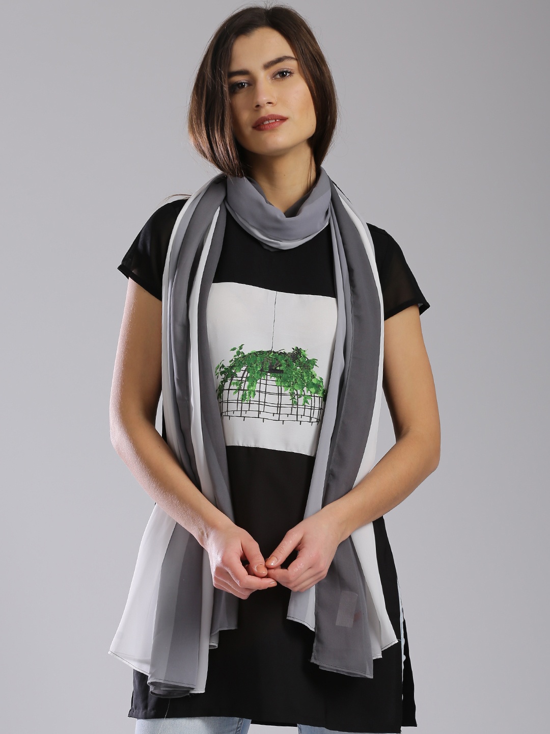 

W Grey & Off-White Striped Dupatta