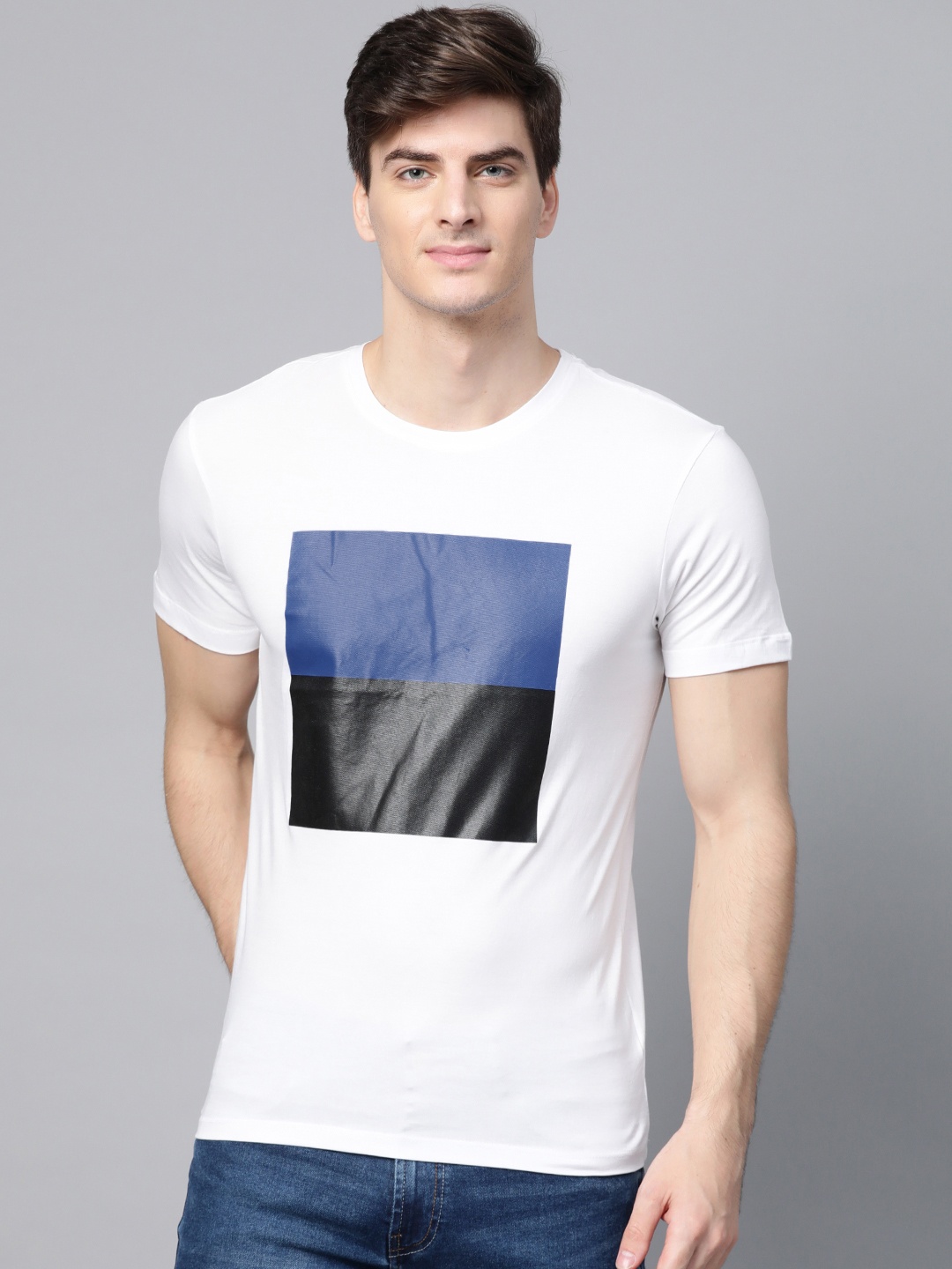 

ManQ CASUAL Men White & Blue Printed Round Neck T-shirt