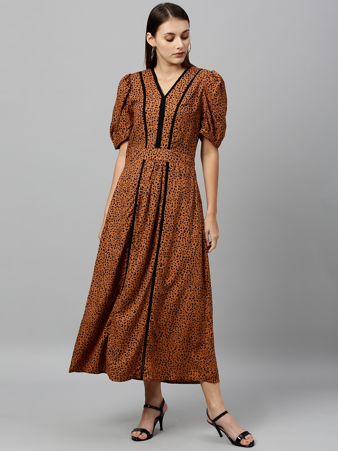 

SCOUP Women Brown & Black Leopard Printed Maxi Dress With Puff Sleeves