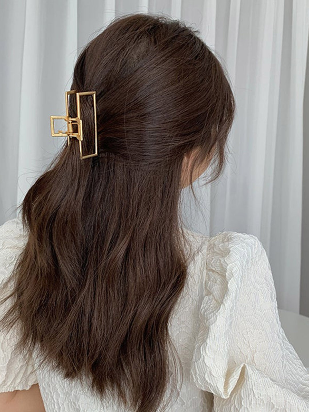 

ToniQ Gold-Toned Claw Clip