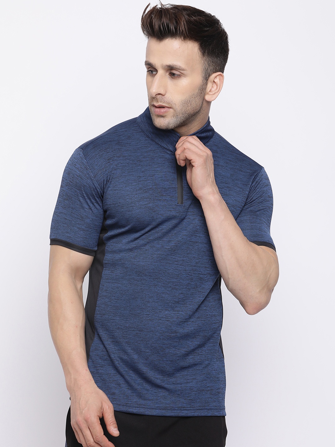 

Chkokko Men Navy Blue Solid High Neck T-shirt