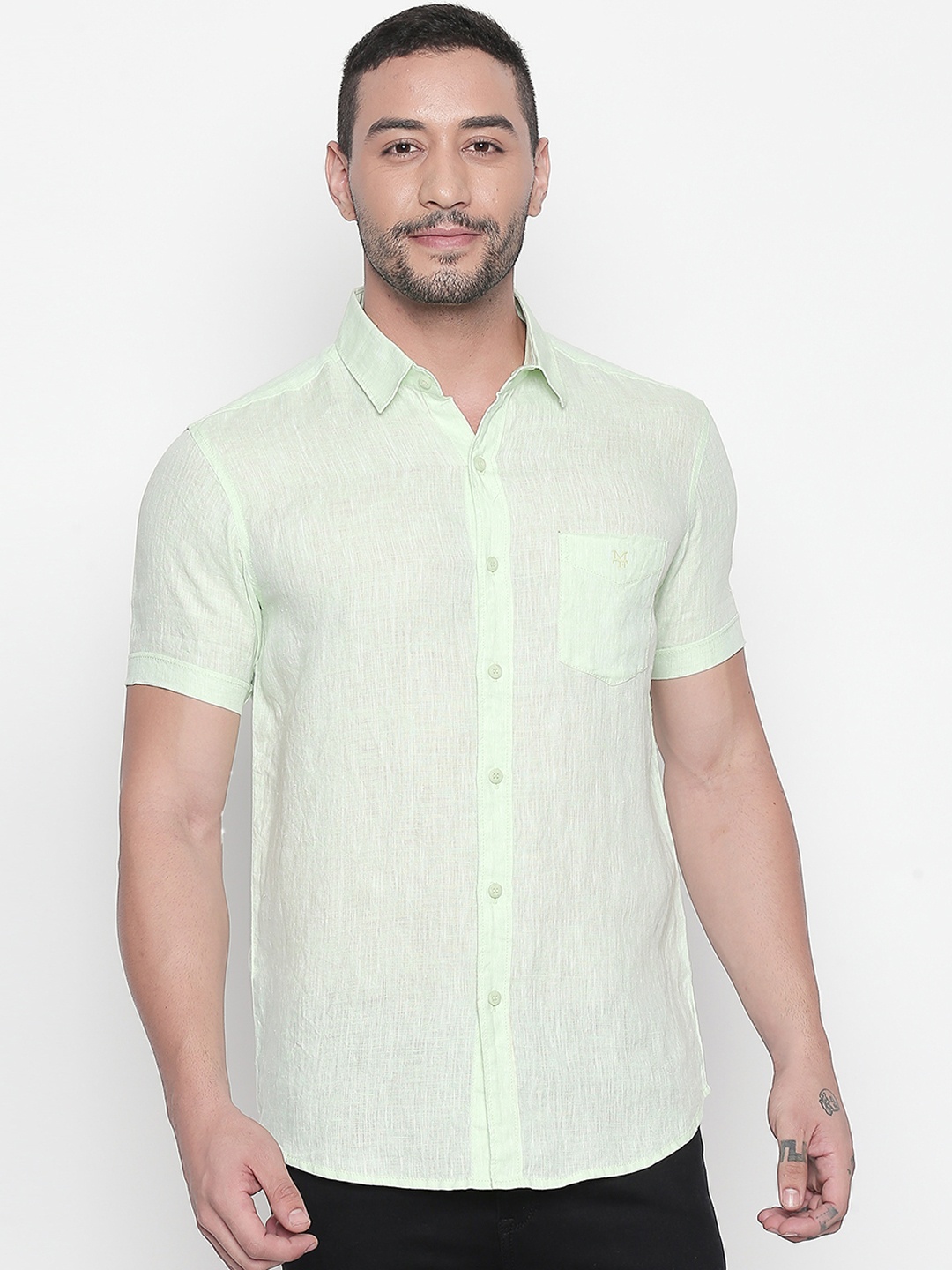 

Mufti Men Green Slim Fit Solid Linen Casual Shirt
