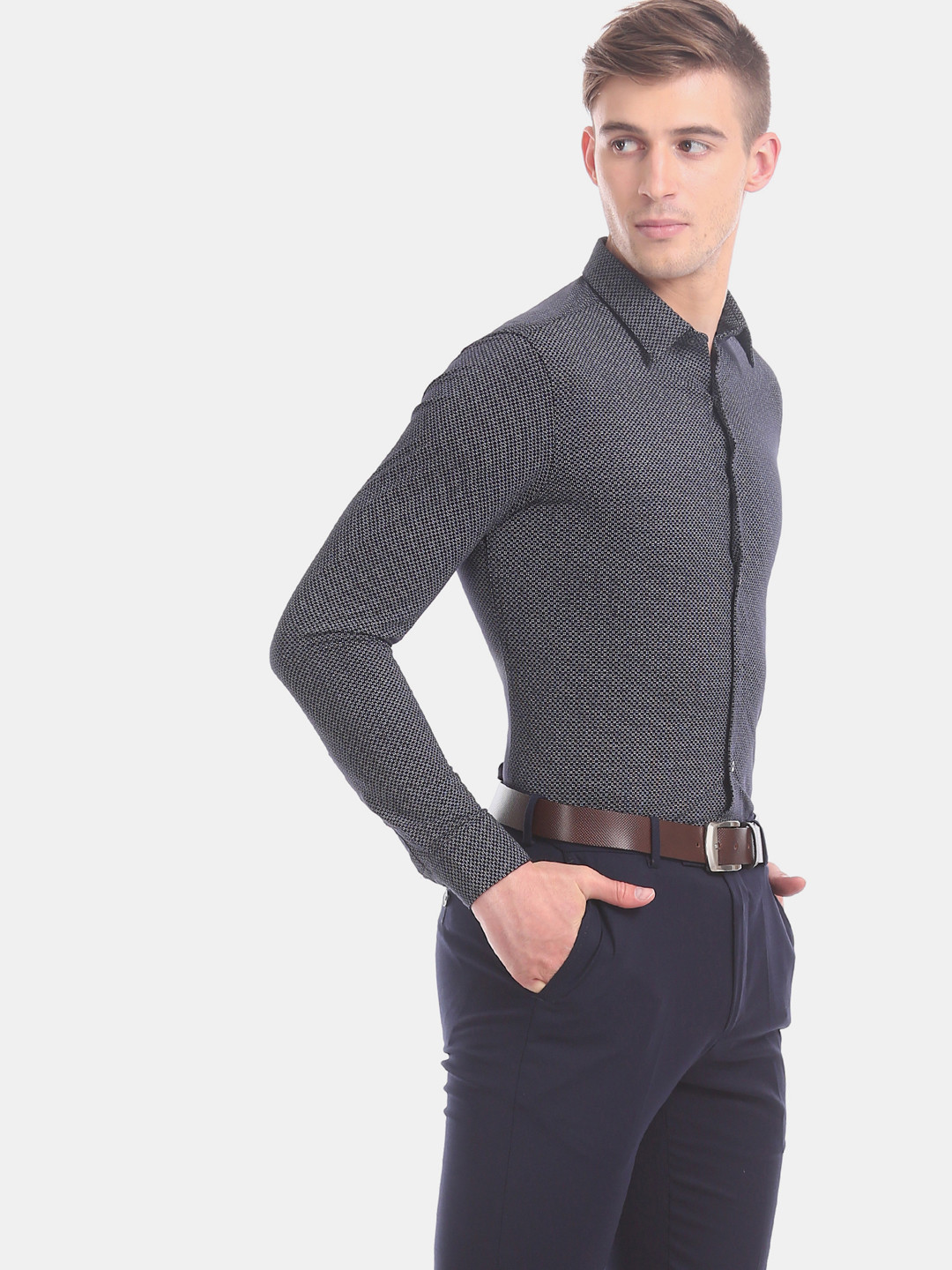 

Arrow Men Black Slim Fit Printed Formal Shirt