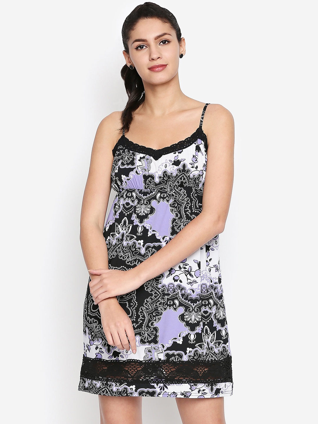 

Oxolloxo Women Multicoloured Printed Fit and Flare Dress, Black