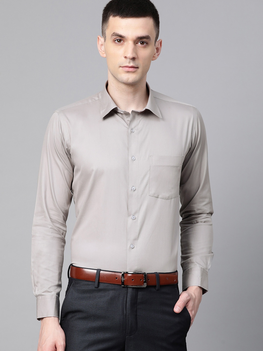 

DENNISON Men Grey Smart Slim Fit Solid Formal Shirt