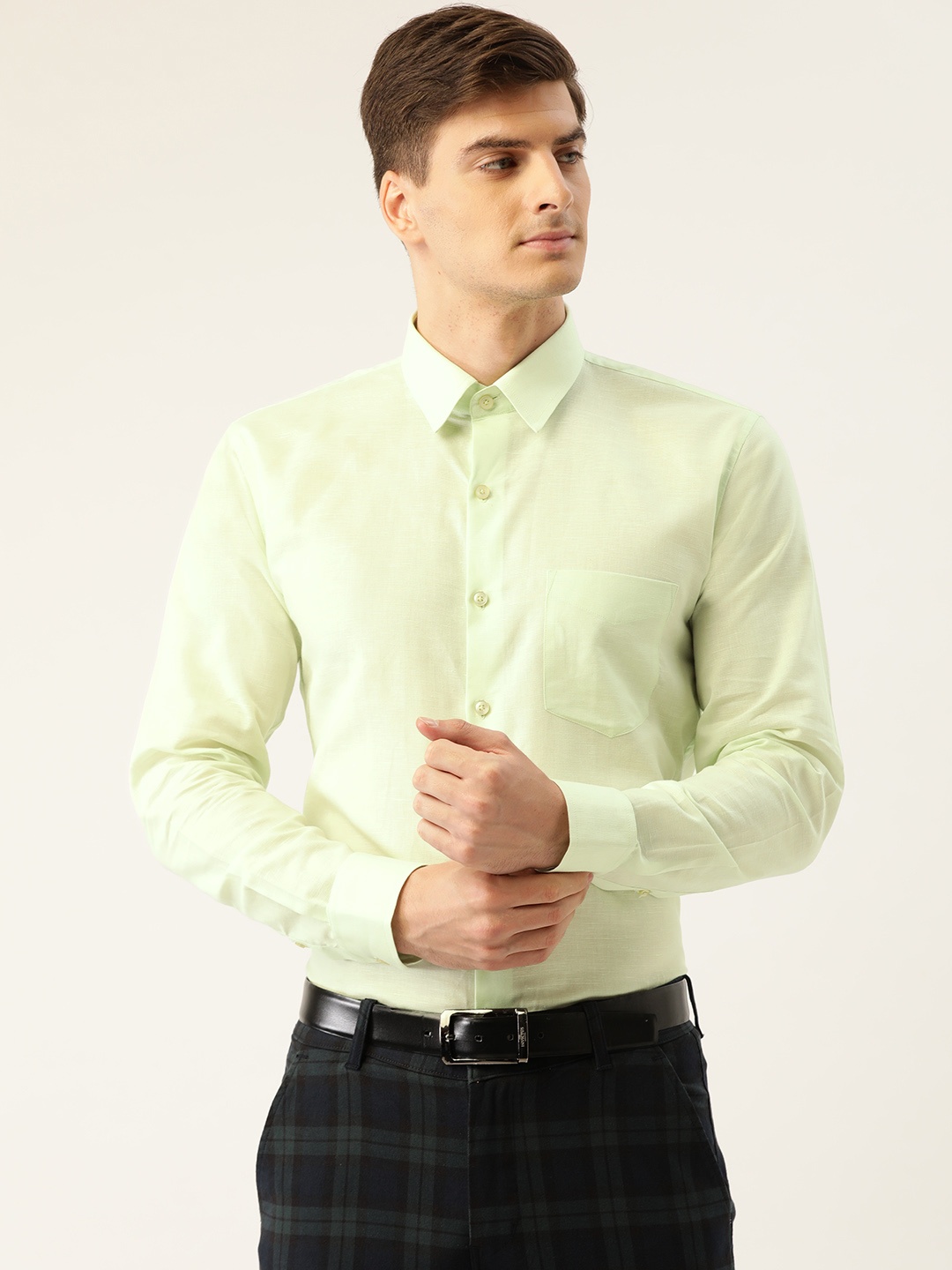 

Hancock Men Green Slim Fit Solid Formal Shirt