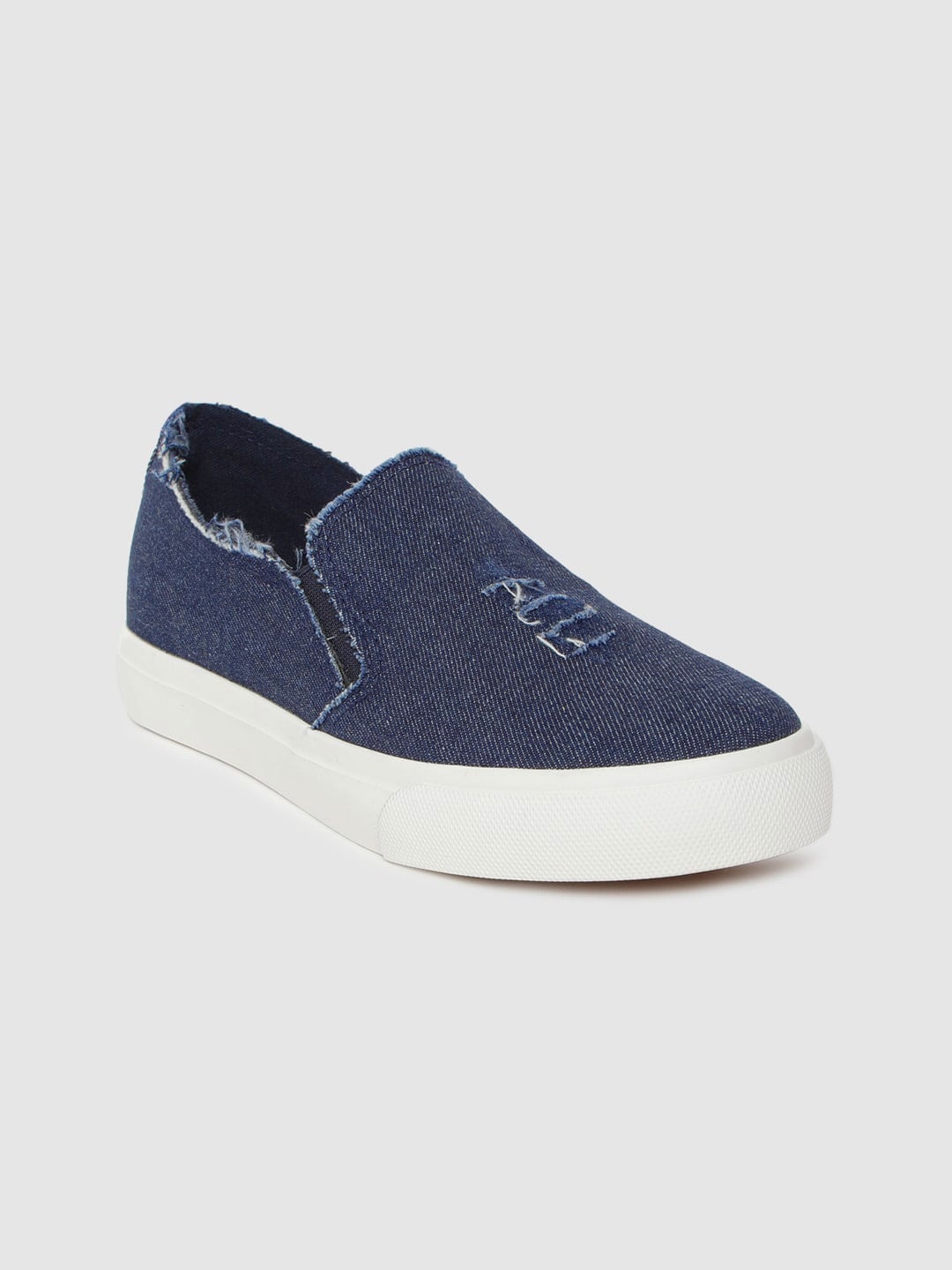 

Roadster Women Blue Solid Slip-On Sneakers