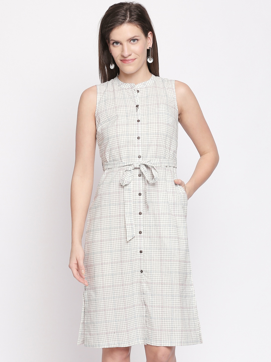 

AKKRITI BY PANTALOONS Women White Checked Sheath Dress