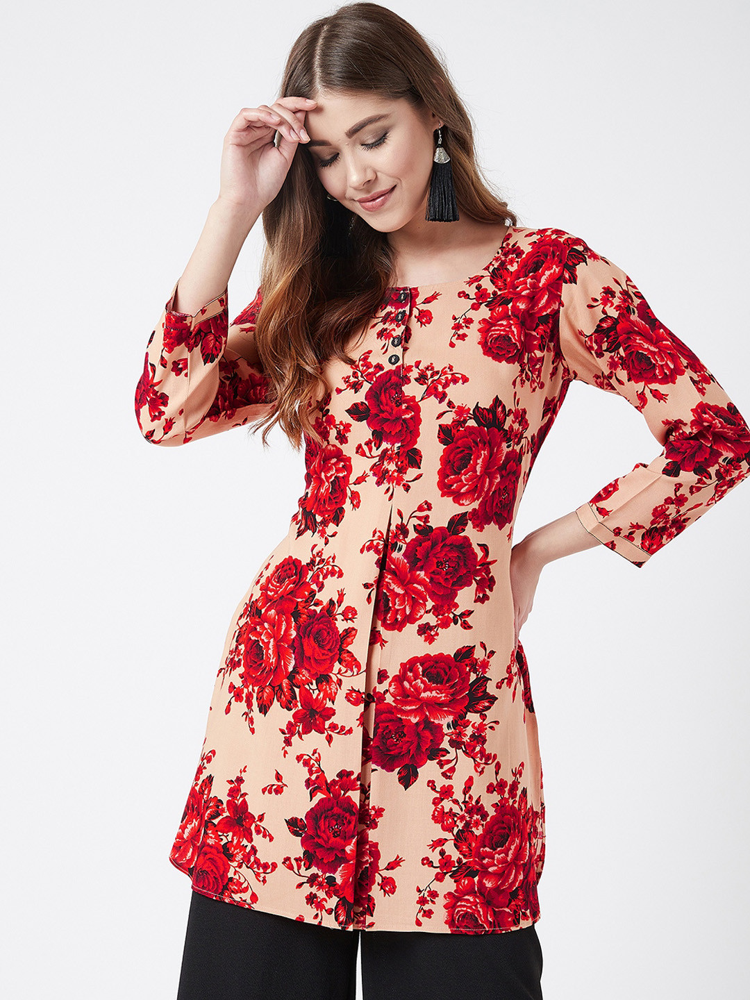 

Tissu Women Beige & Red Floral Printed Straight Kurti