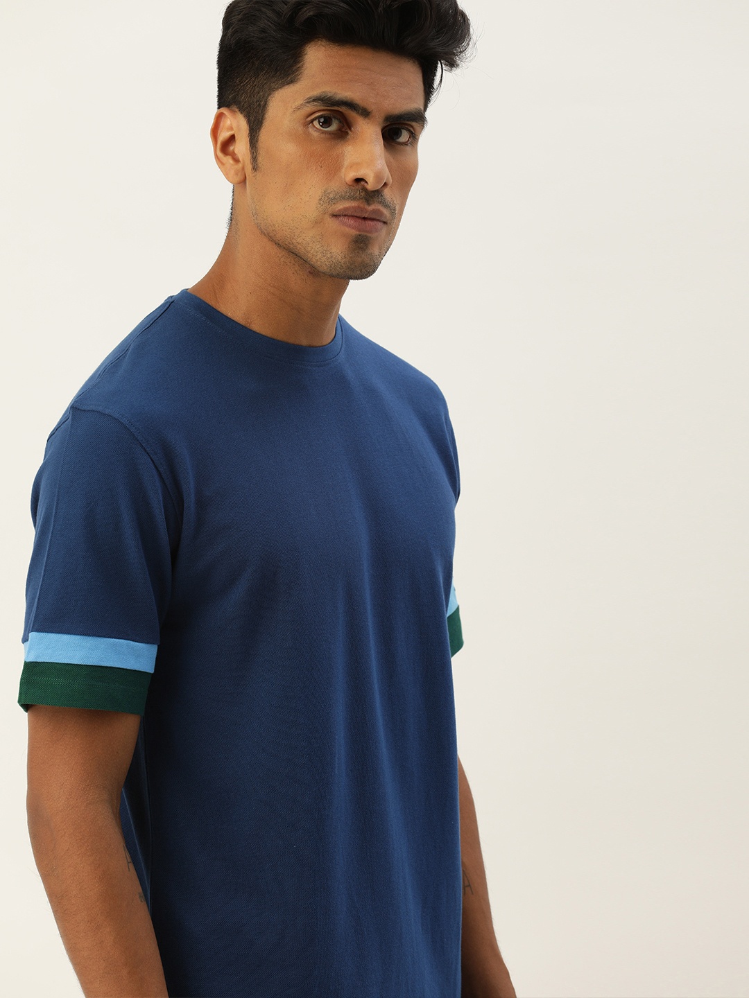 

ether Men Blue Solid Round Neck Pure Cotton T-shirt