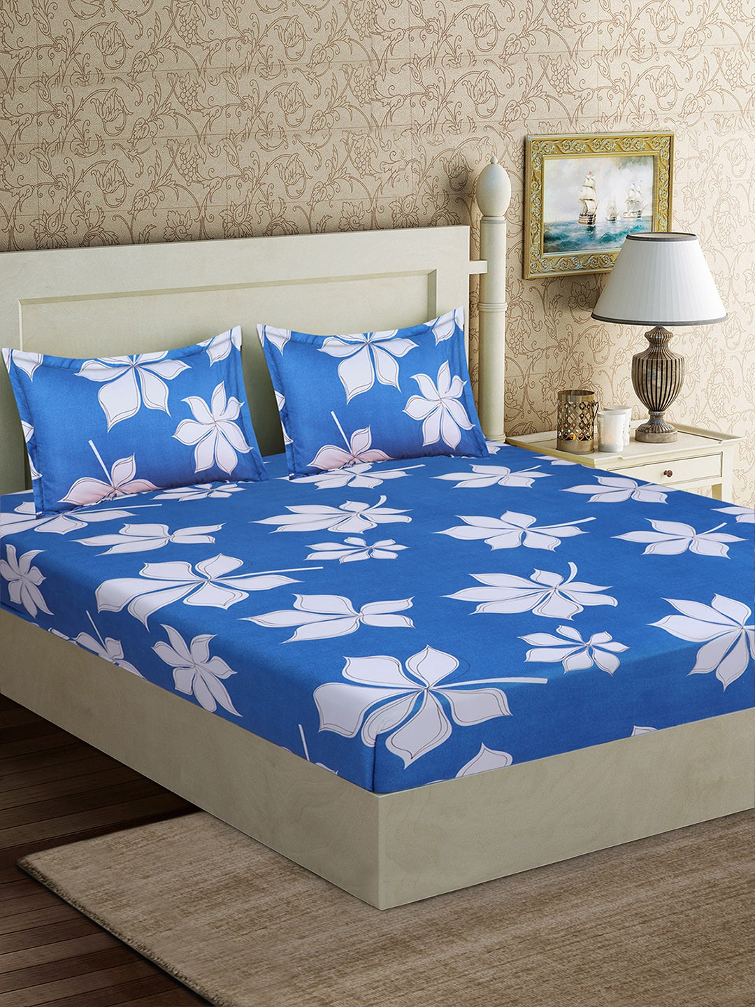 

Good Homes by Home Candy Blue & White Floral 152 TC Polyester 1 Queen Bedsheet with 2 Pillow Covers