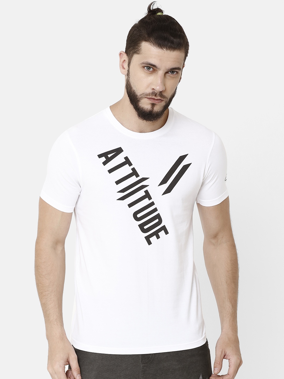 

ATTIITUDE Men White Printed Round Neck Pure Cotton Slim Fit T-shirt