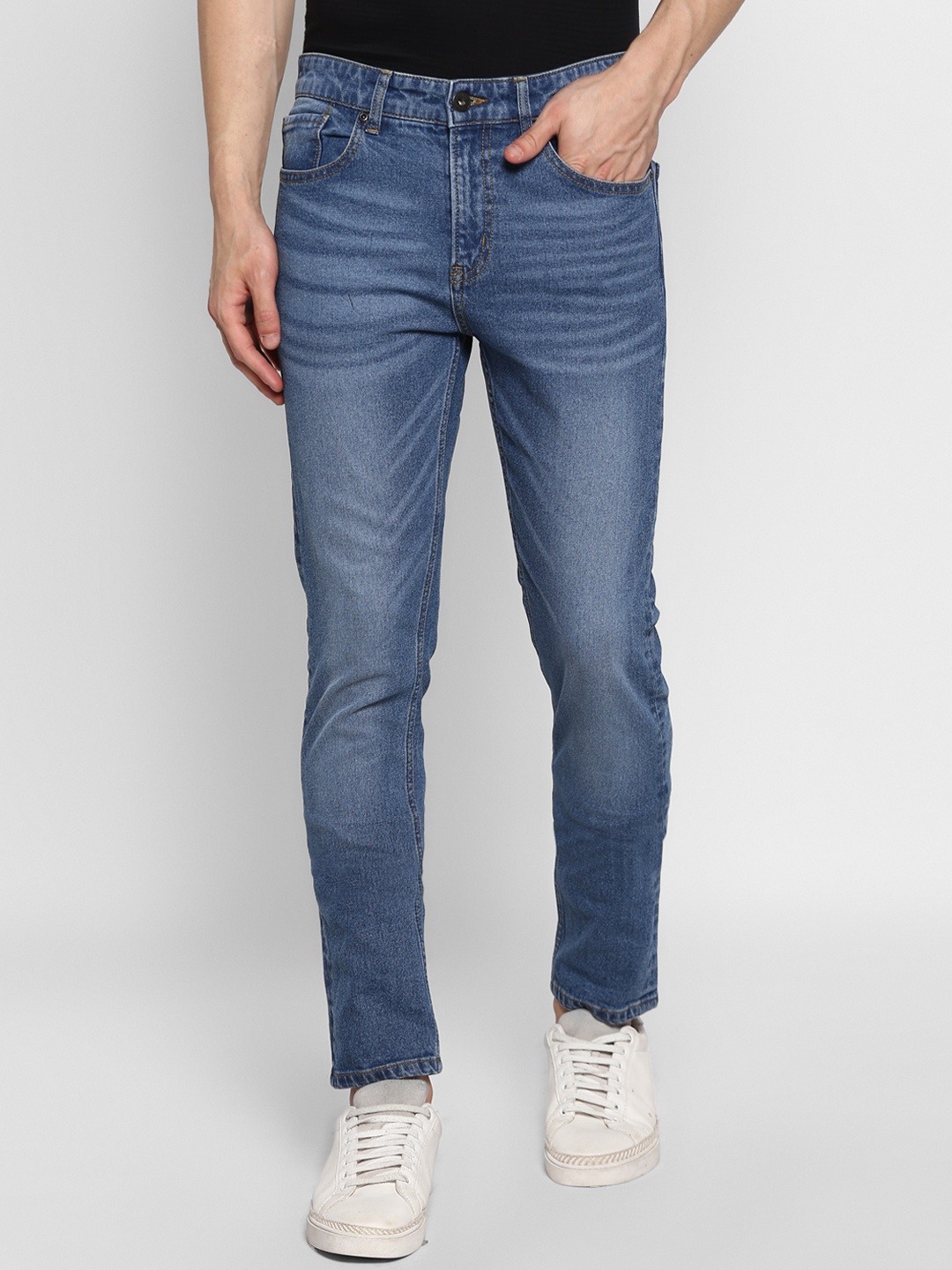 

Red Tape Men Blue Skinny Fit Mid-Rise Clean Look Jeans