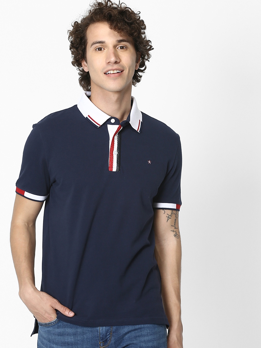 

Celio Men Navy Blue Solid Polo Collar T-shirt