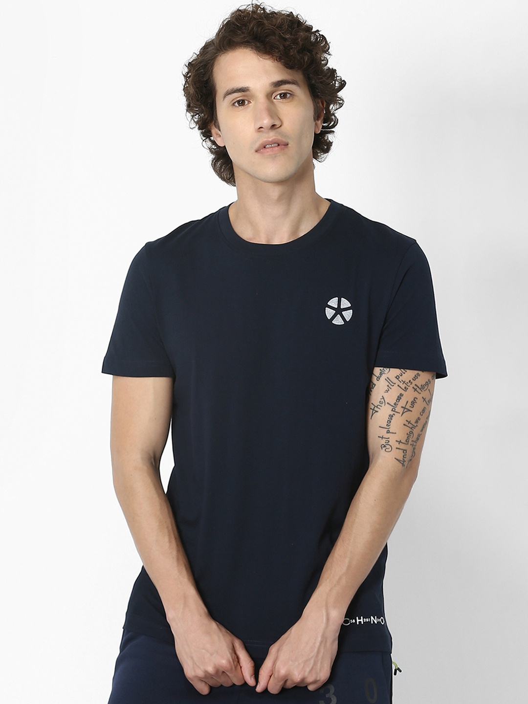 

Celio Men Navy Blue Printed Round Neck Pure Cotton T-shirt