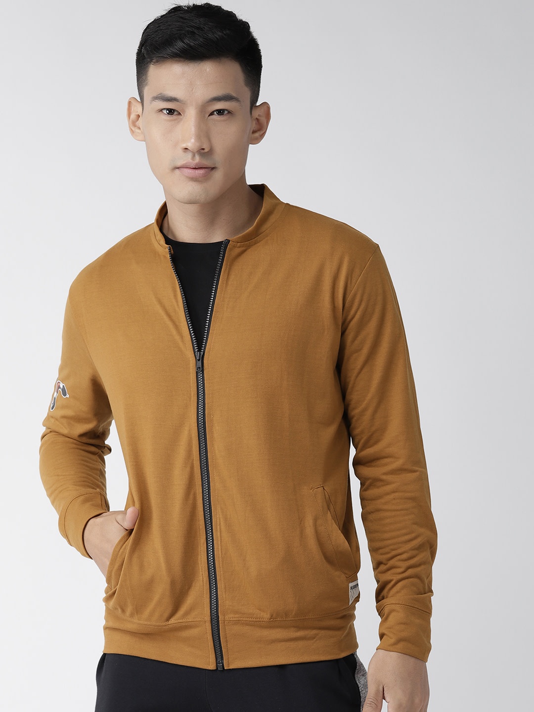 

Hubberholme Men Yellow Solid Sweatshirt