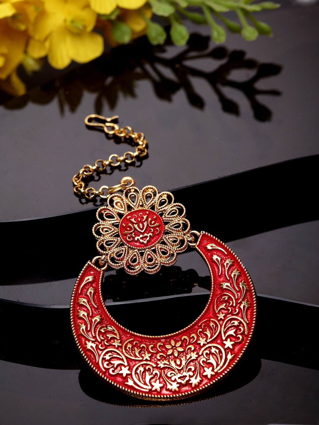 

ANIKAS CREATION Gold-Plated & Red Enamelled Hand-Painted Maang Tika