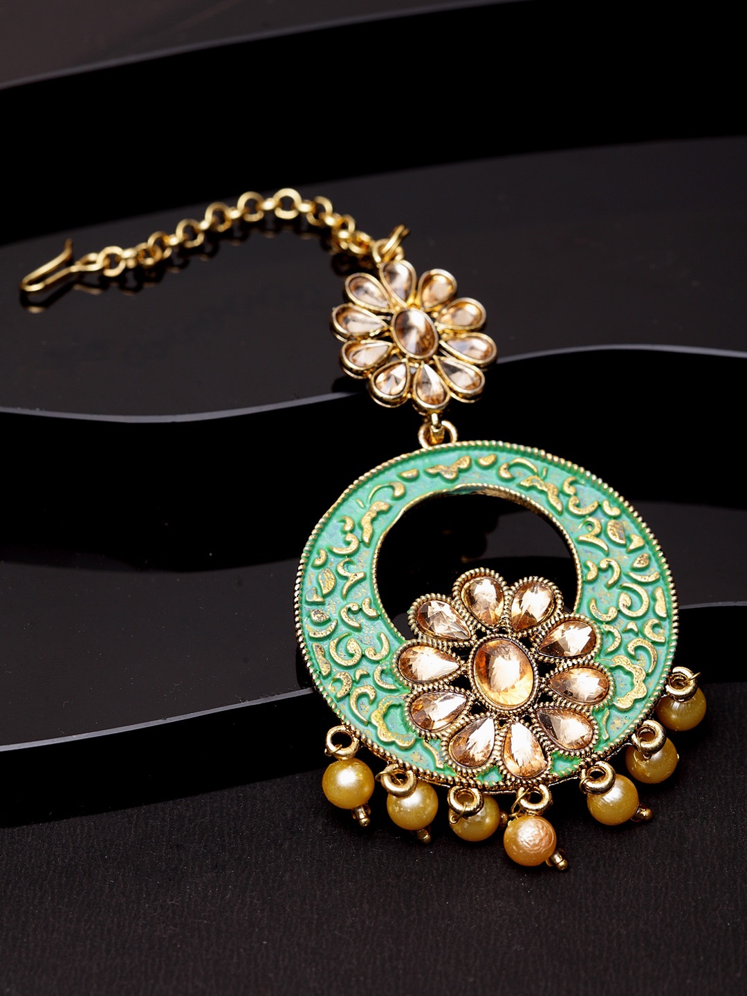 

ANIKAS CREATION Gold-Plated & Green Stone & Beads Embellishded Enamelled Maang Tikka
