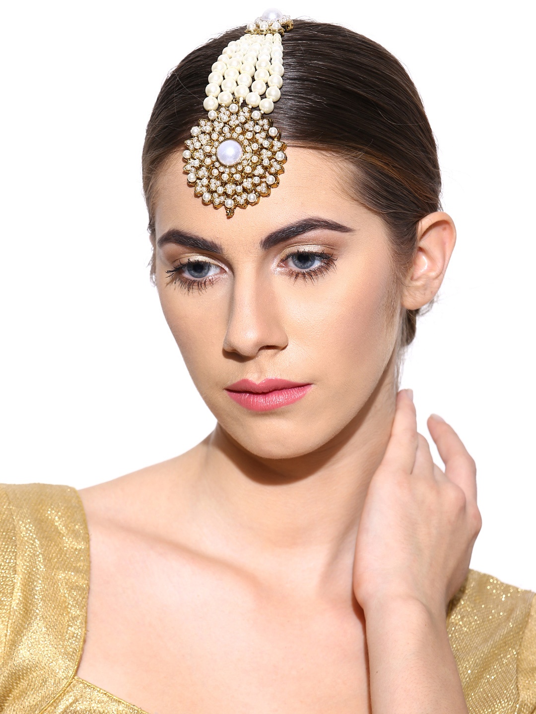 

Zaveri Pearls Gold-Plated & White Pearls-Studded Layered Antique Passa Style Maang Tikka