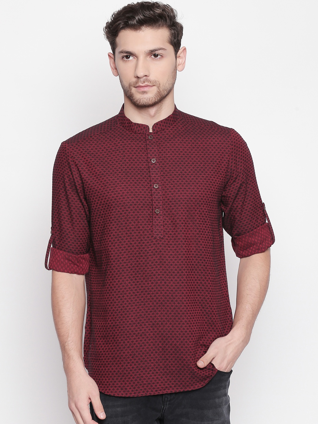 

indus route by Pantaloons Men Maroon & Black Woven Design Straight Kurta