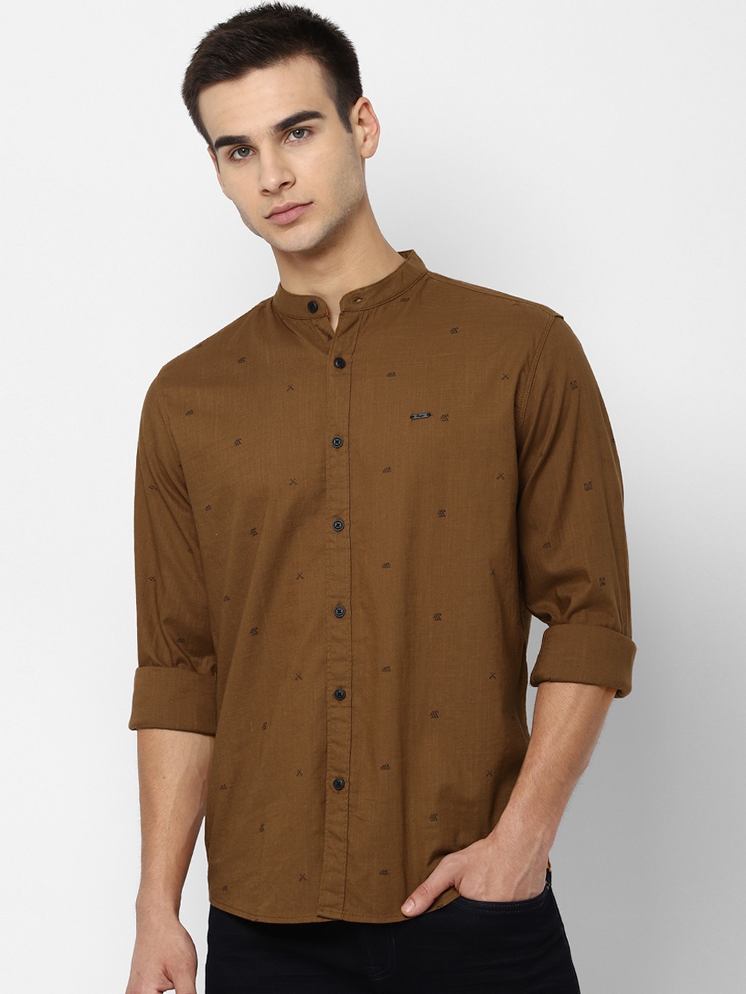 

People Men Brown Regular Fit Printed Casual Shirt