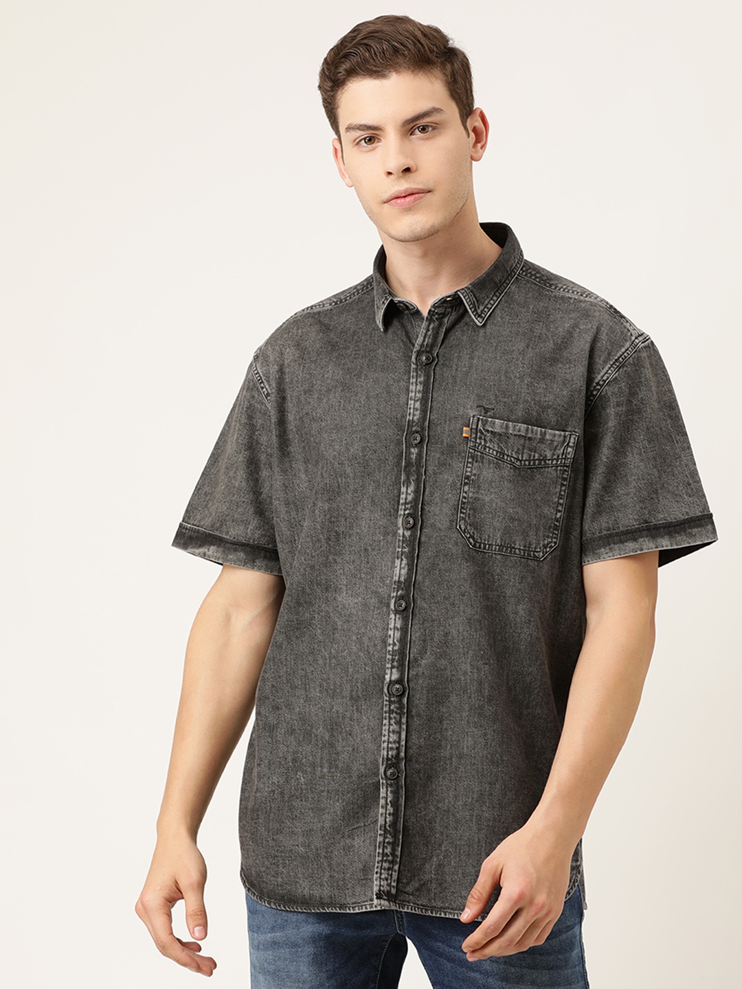 

Flying Machine Men Grey Slim Fit Solid Casual Shirt