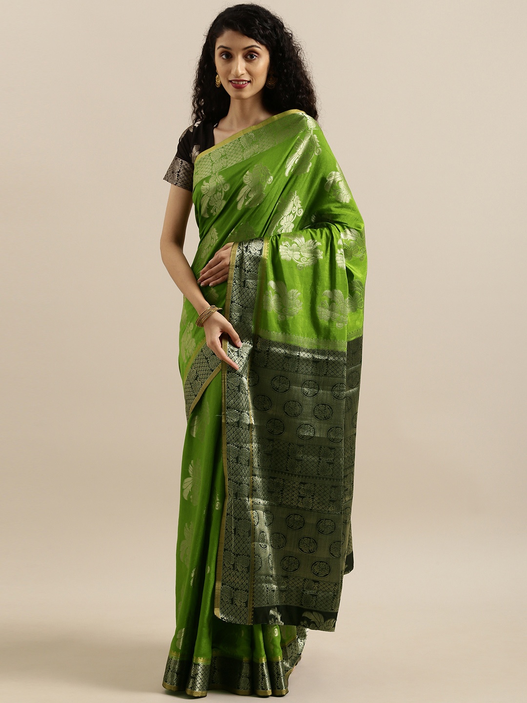 

MIMOSA Green & Gold-Toned Art Silk Woven Design Kanjeevaram Saree