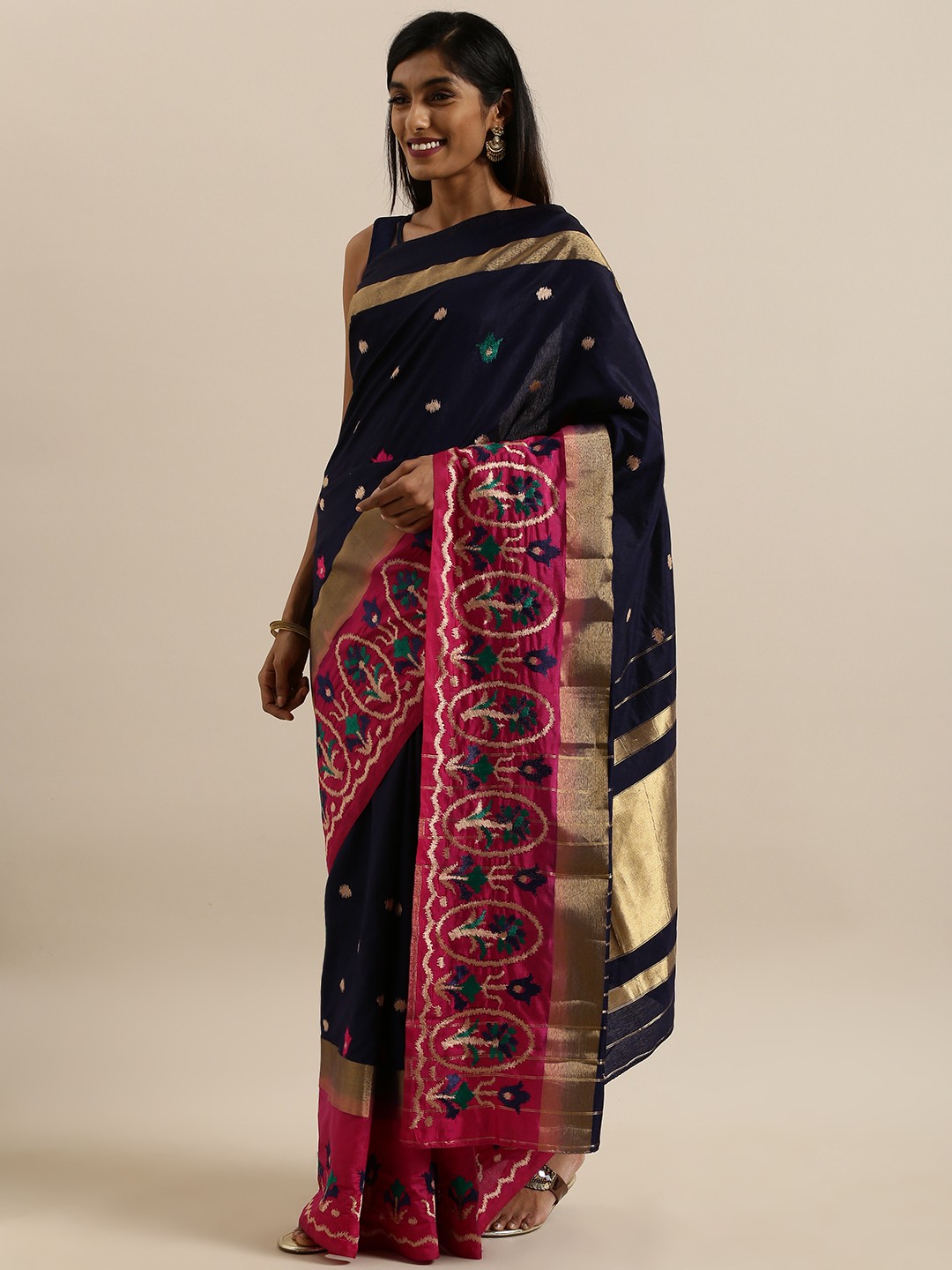 

MIMOSA Navy Blue & Gold-Toned Art Silk Embroidered Kanjeevaram Saree