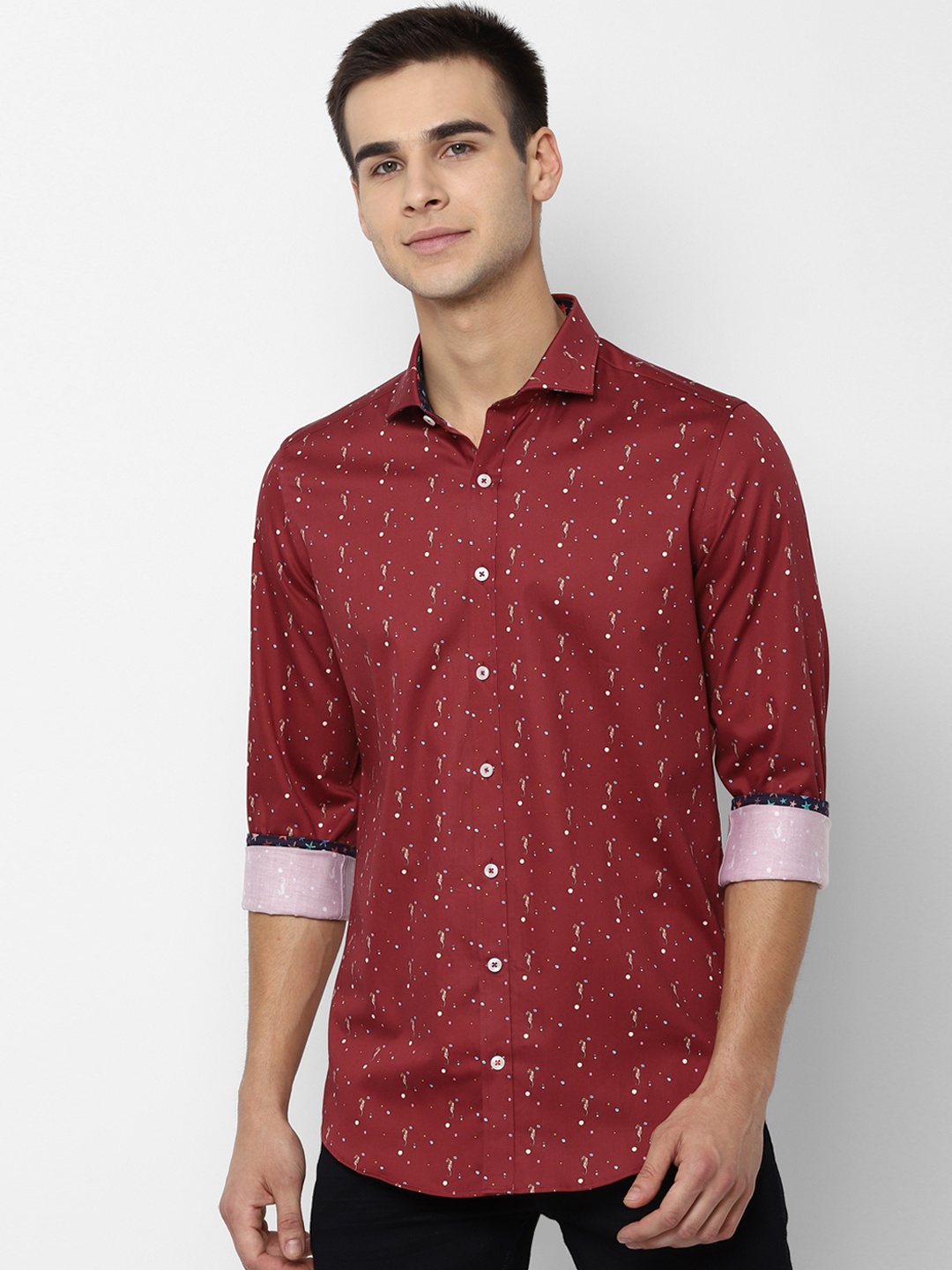 

SIMON CARTER LONDON Men Maroon Slim Fit Printed Casual Shirt