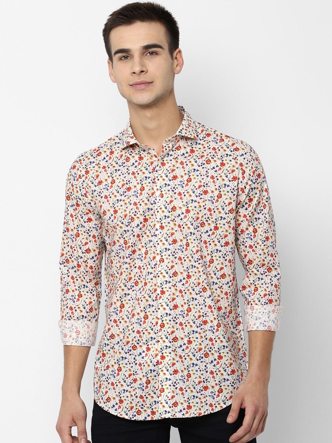 

SIMON CARTER LONDON Men Cream-Coloured & Blue Slim Fit Printed Casual Shirt