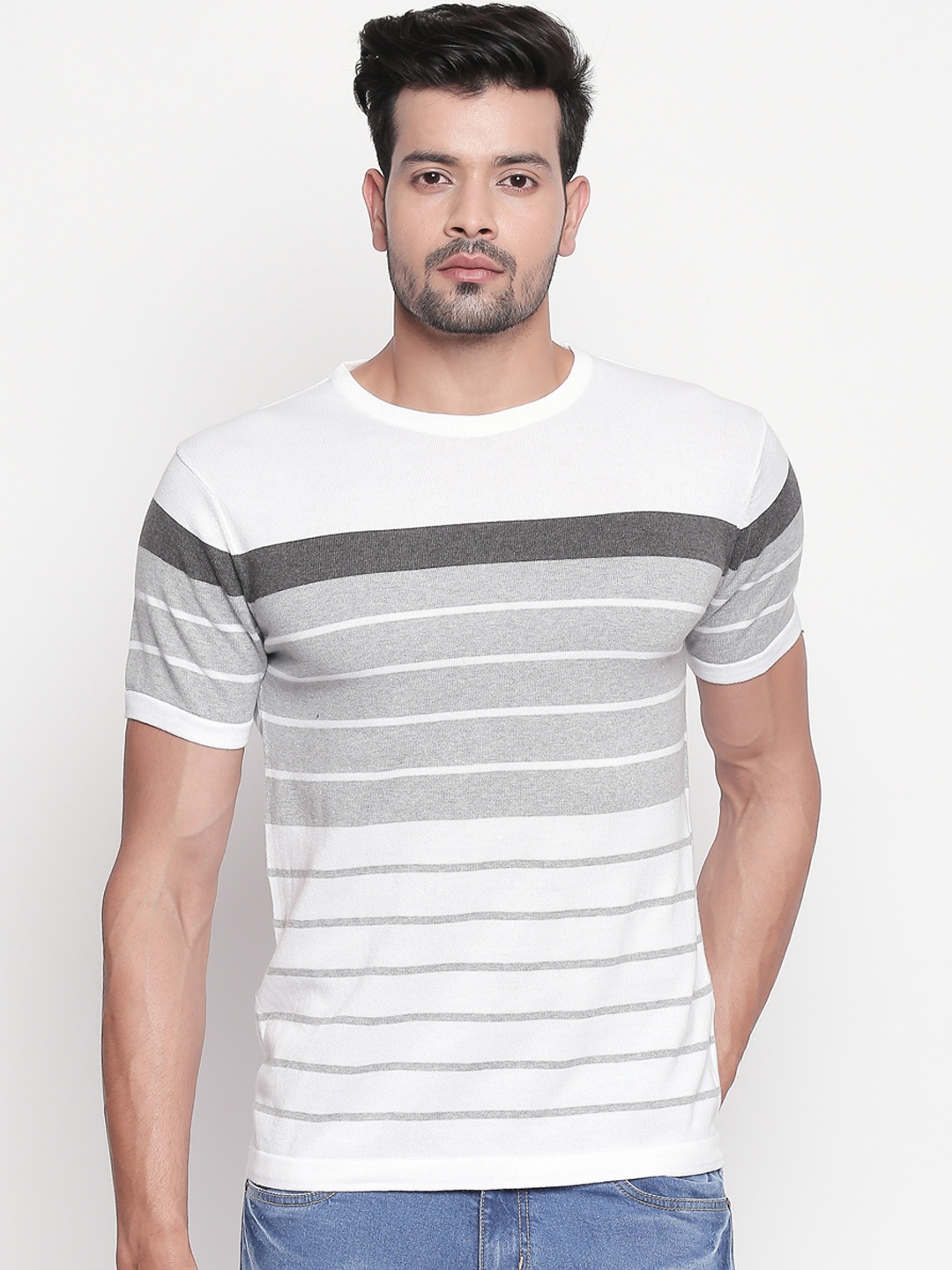 

BYFORD by Pantaloons Men Grey Striped Round Neck T-shirt