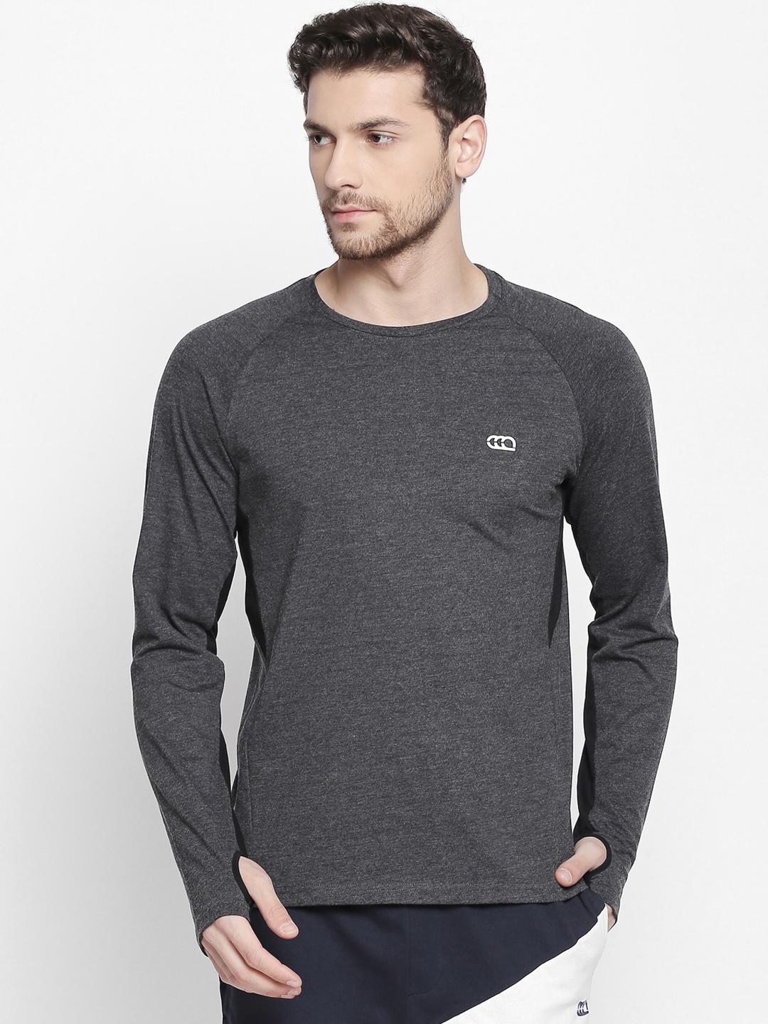 

Ajile by Pantaloons Men Charcoal Grey Solid Round Neck T-shirt