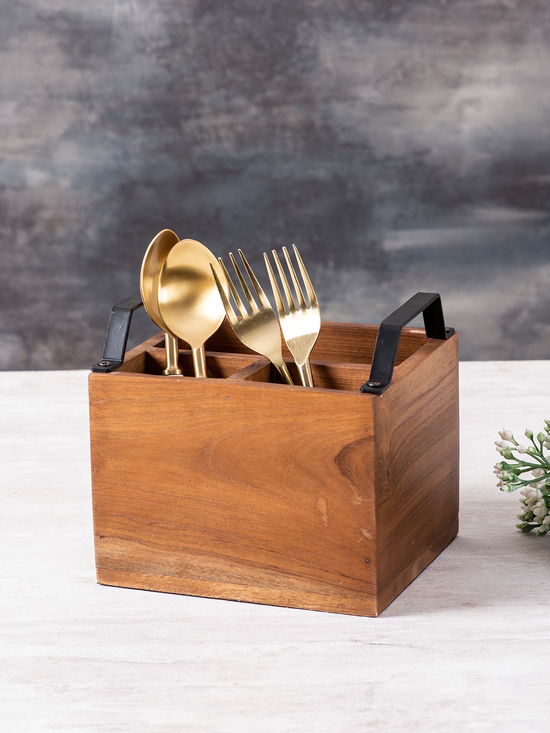 

nestroots Brown Solid Teak Wood Cutlery Holder With Black Handle