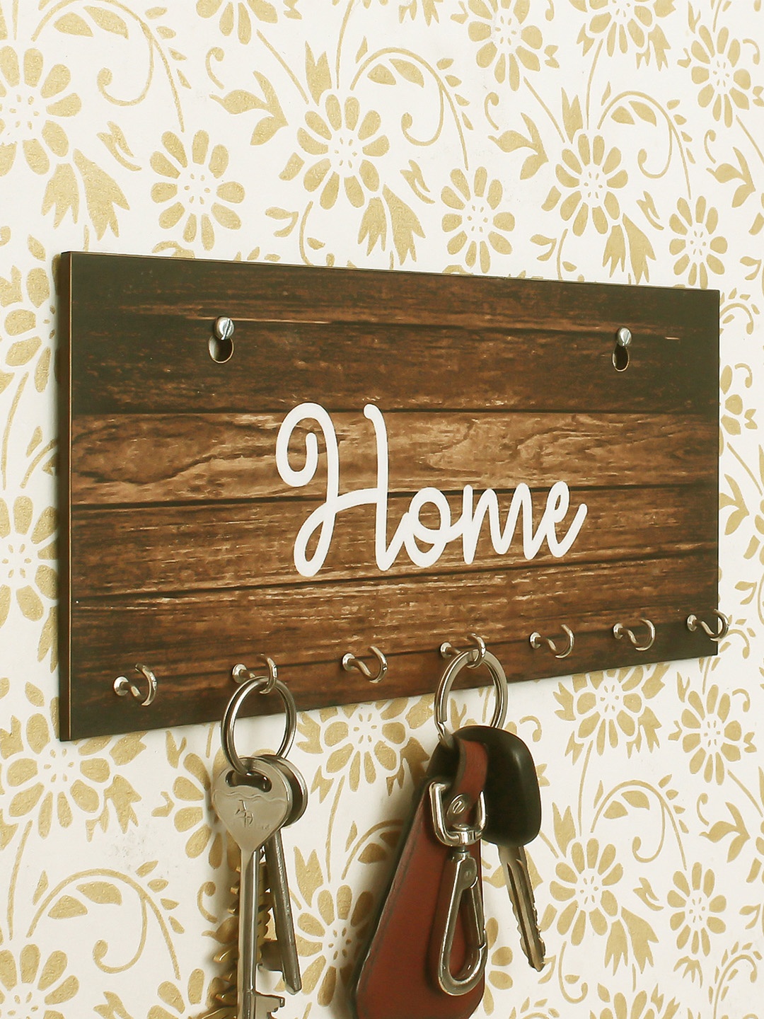 

eCraftIndia Brown & White Wooden Key Holder with 7 Hooks