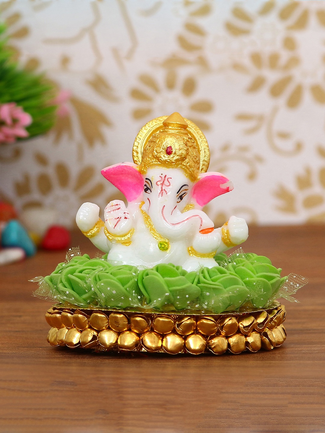 

eCraftIndia Green & Gold-Toned Handcrafted Lord Ganesha On Decorative Plate With Flowers Showpiece