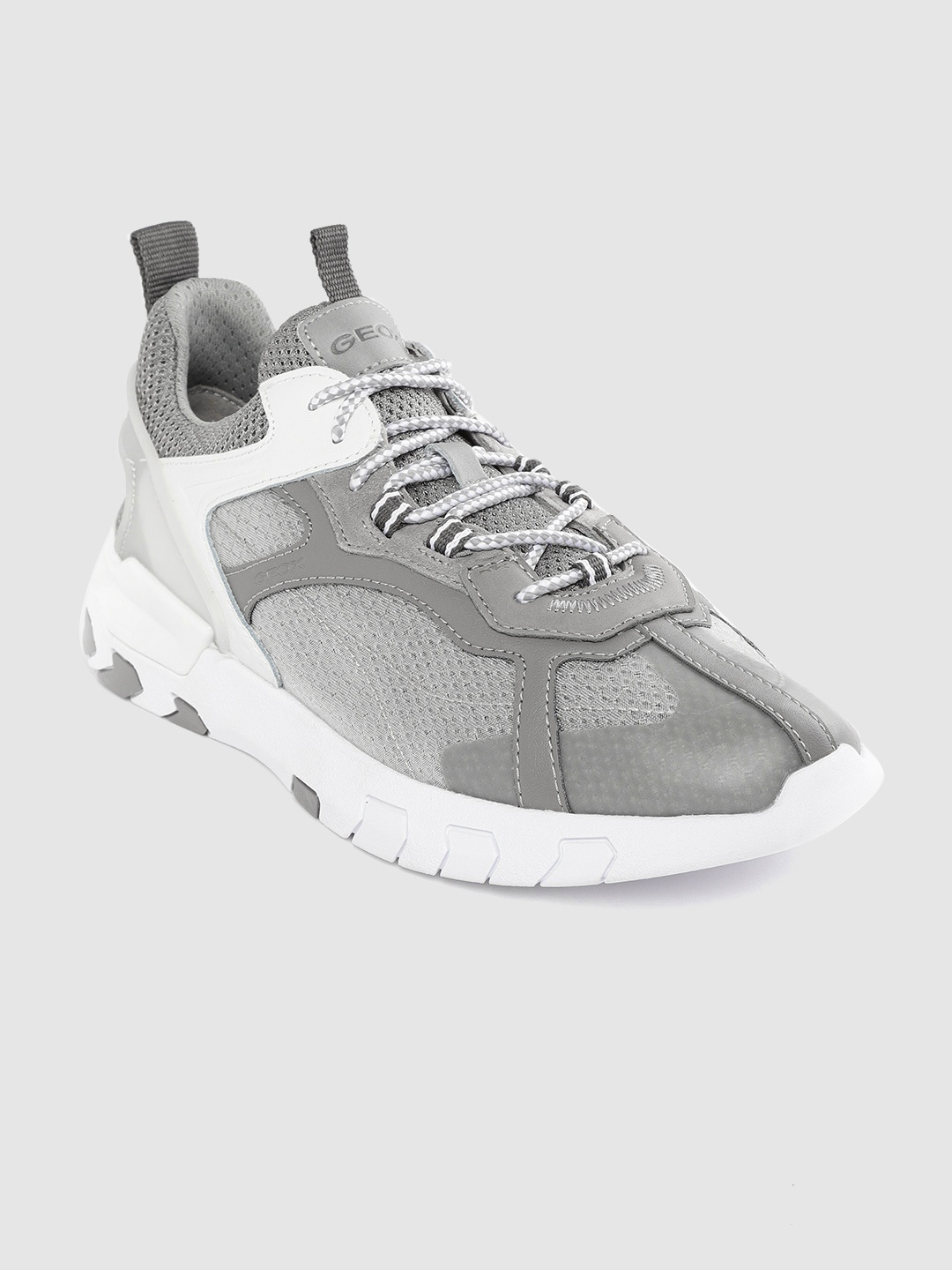 

Geox Men Grey Woven Design Sneakers