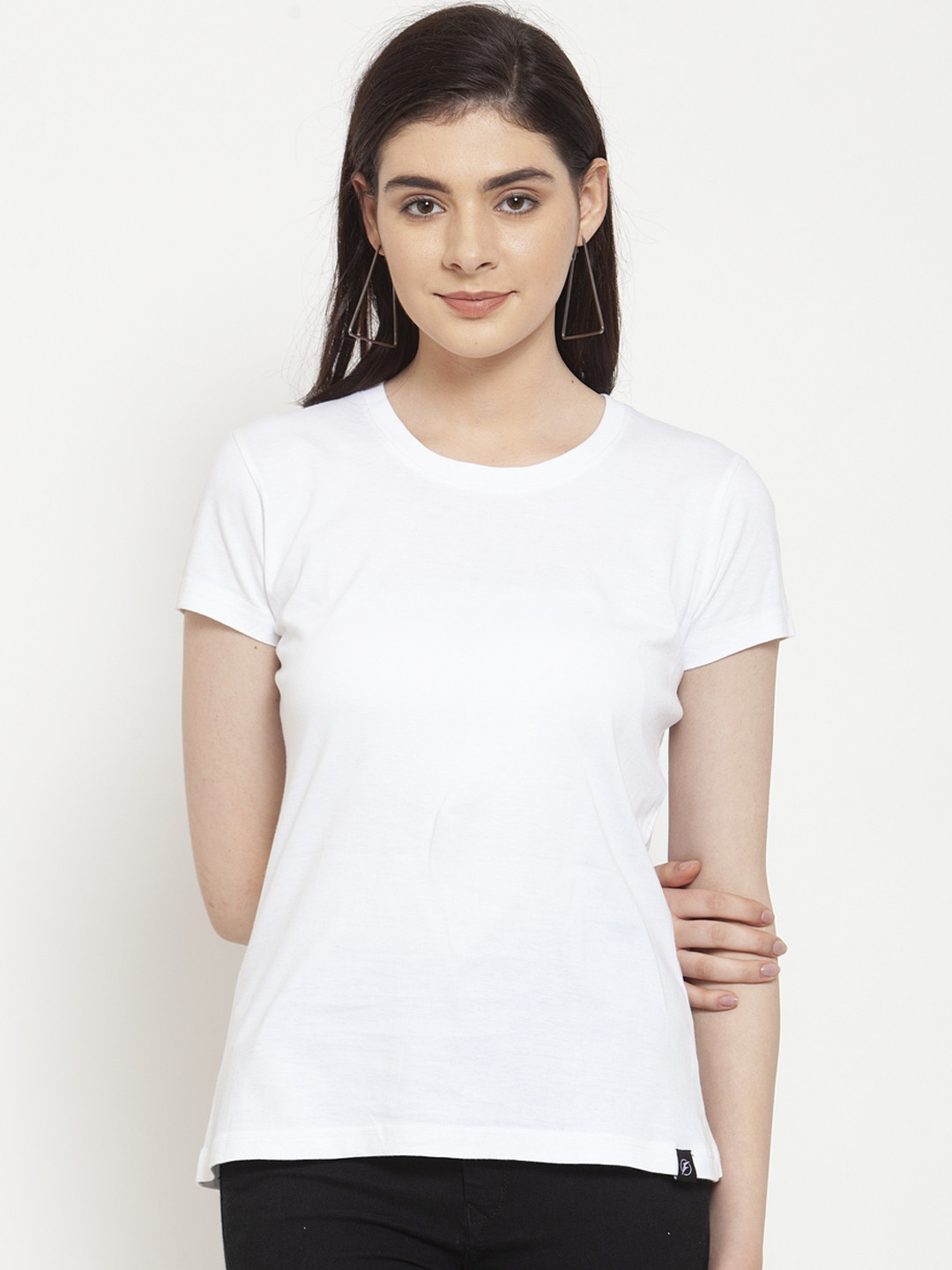 

Friskers Women White Solid Round Neck T-shirt