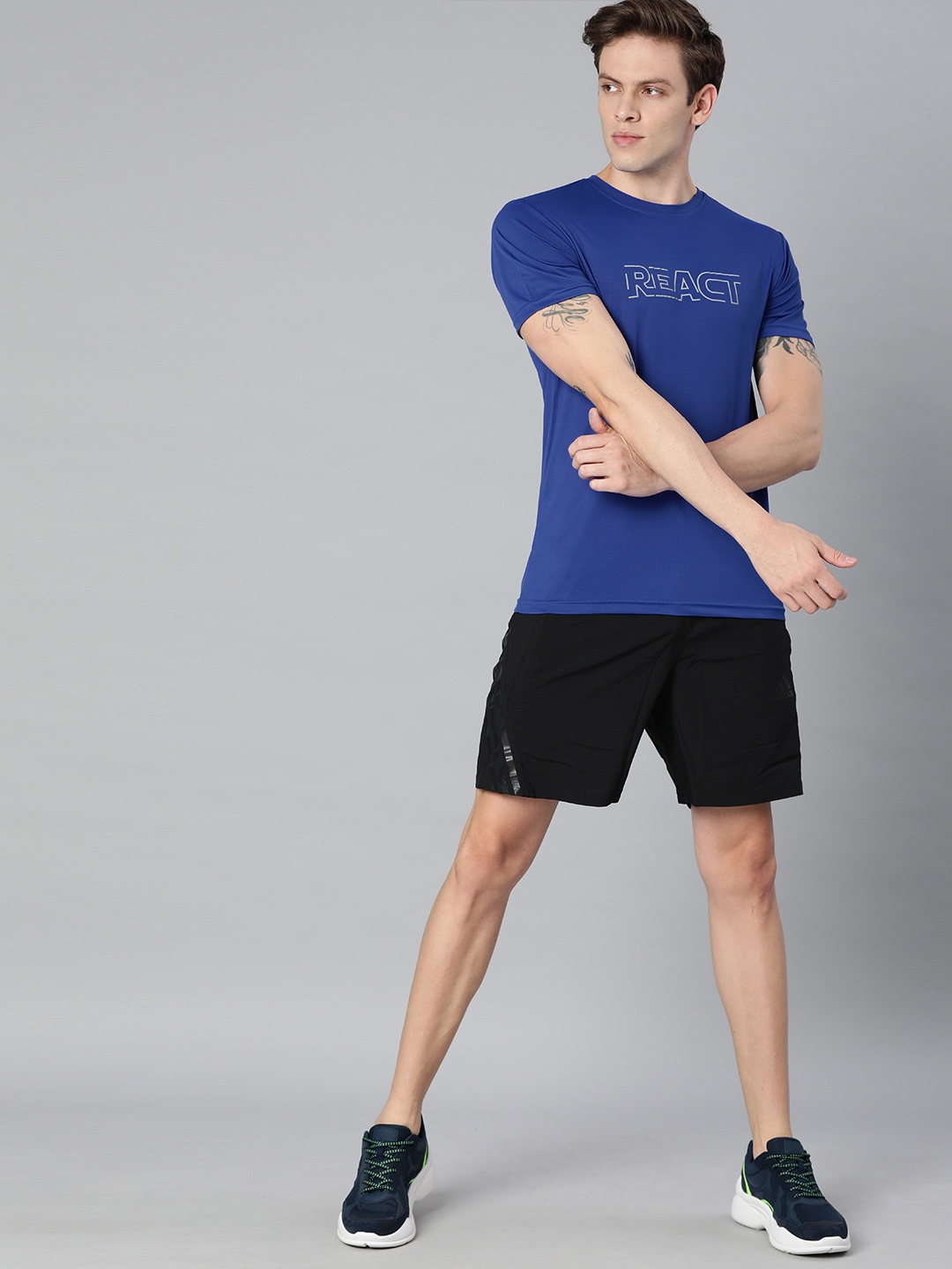 

WROGN ACTIVE Men Blue Printed Round Neck T-shirt
