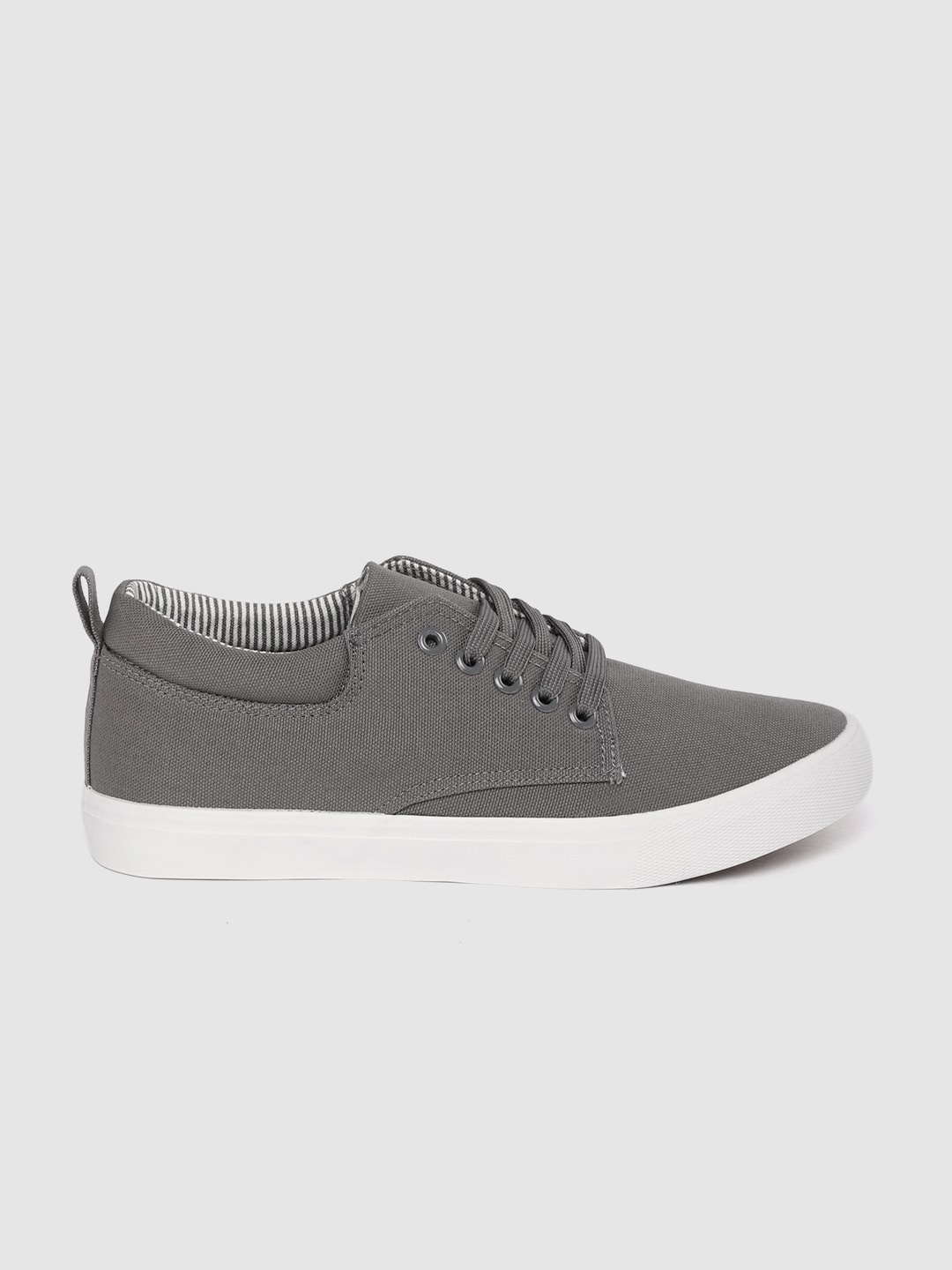 

Roadster Men Grey Solid Sneakers